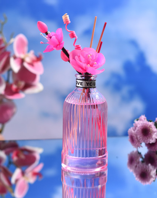 अरोमा होम फ्रेग्रेन्स गिफ्ट सेट रीड डिफ्यूज़र स्टिक्स 200ml . के साथ
