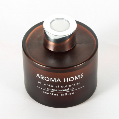 AROMA HOME हॉट-सेल ऑयल फ्रेगरेंस ग्लास जार लक्ज़री ब्राउन रीड डिफ्यूज़र सुगंधित मोमबत्तियाँ उपहार सेट