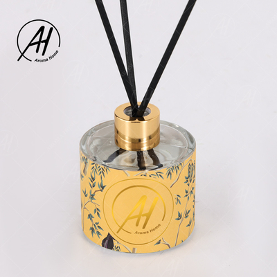 AROMA HOME लग्जरी रीड डिफ्यूज़र नेचुरल ऑयल एयर फ्रेशनर सेंट कैंडल गिफ्ट सेट